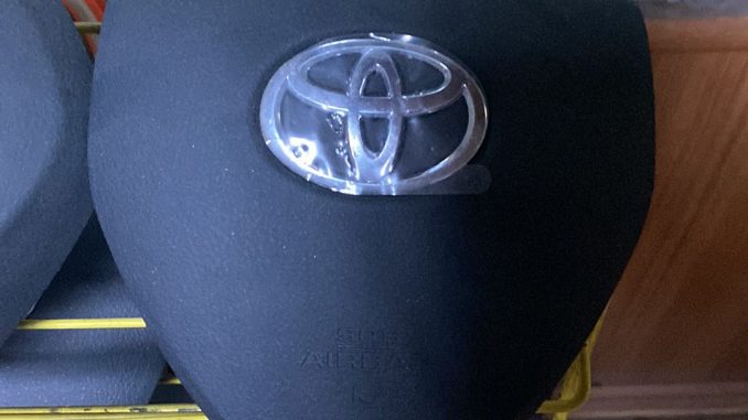 Toyota Corolla 2013-2018 Çıkma Direksiyon Airbag