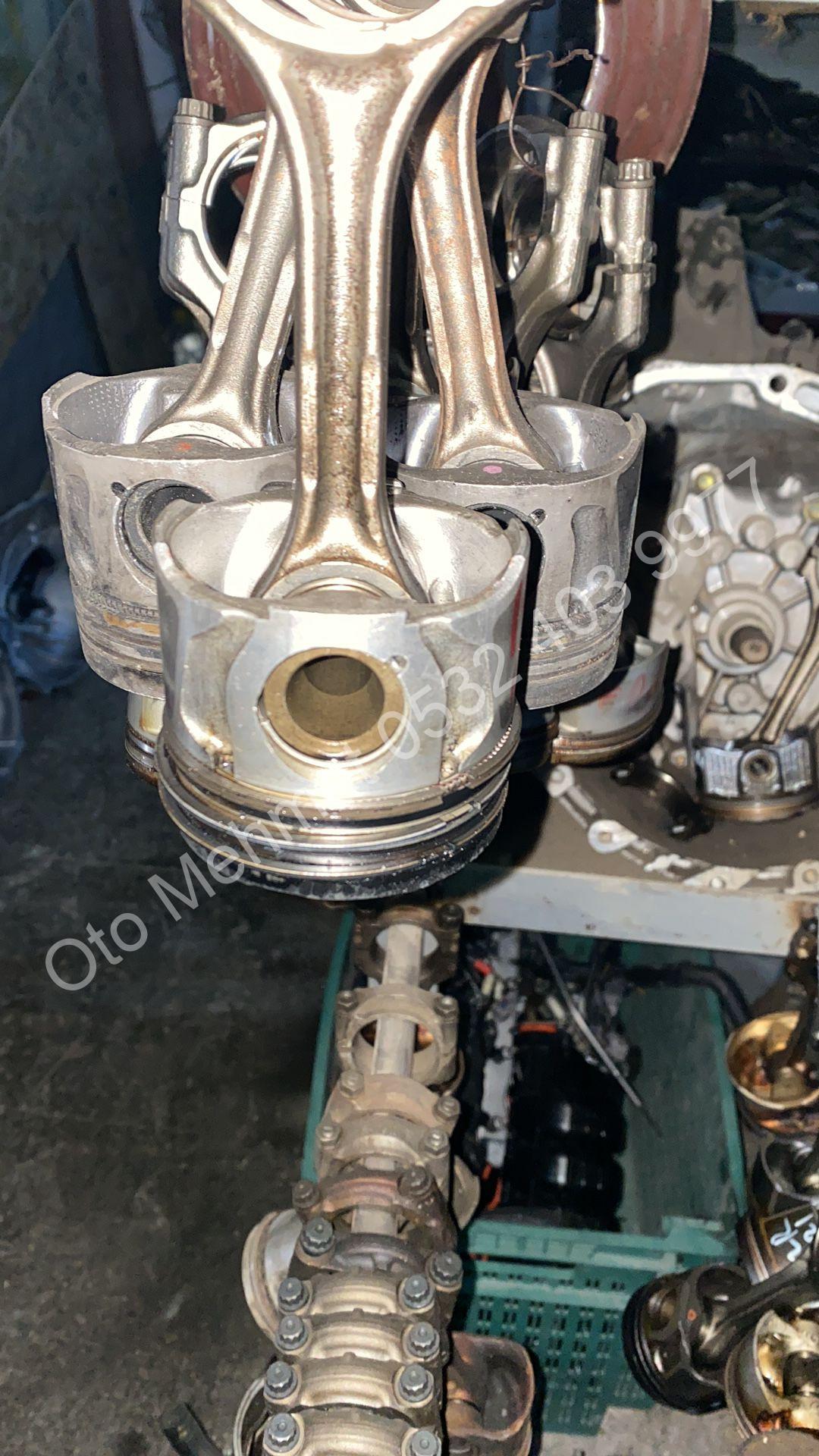 Toyota Corolla 2013-2018 Çıkma Dizel Piston